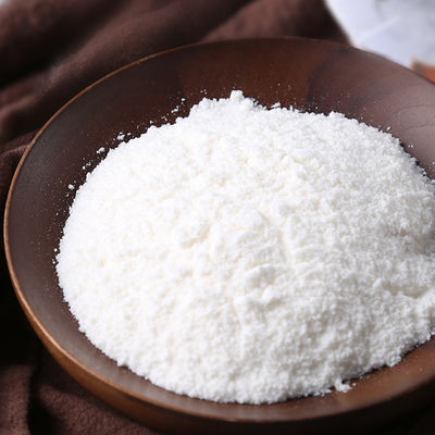 Estrazione del latte di cocco in polvere